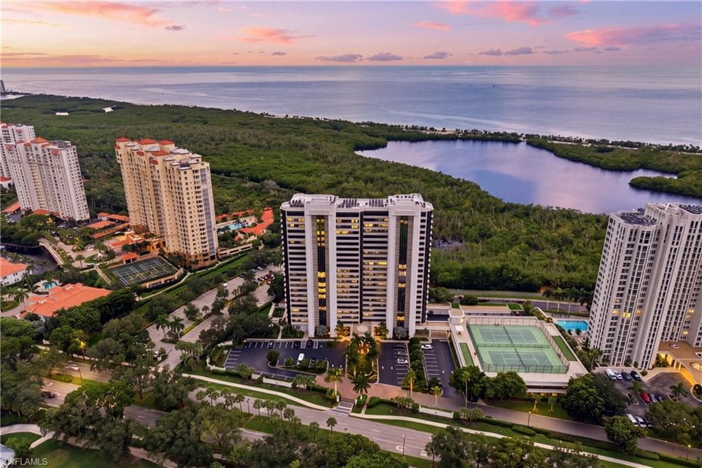 6825 Grenadier Blvd #1102, Naples, photo 2