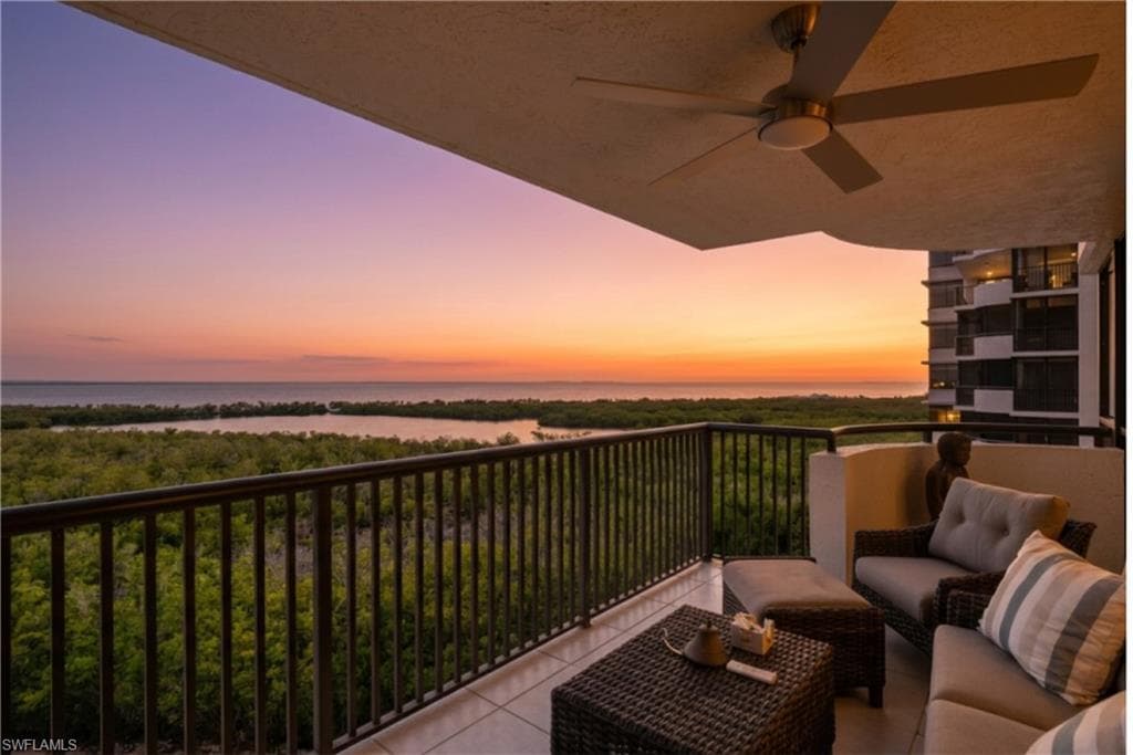 6825 Grenadier Blvd #1102, Naples
