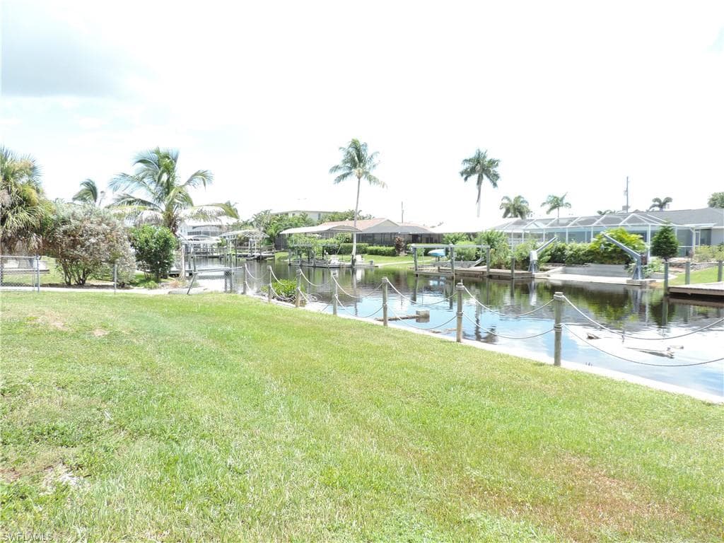 6401 Plumosa Ave, Fort Myers, photo 3