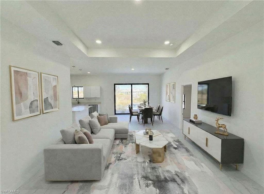 4333 34th Ln, Cape Coral, photo 3