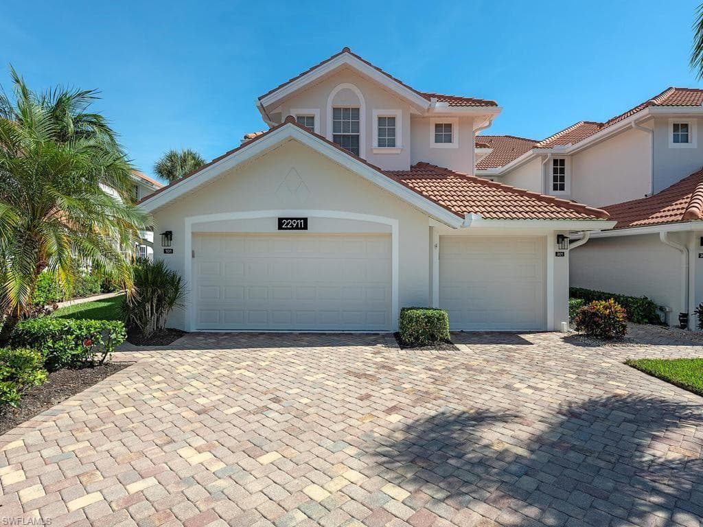 22911 Rosedale Dr #101, Estero