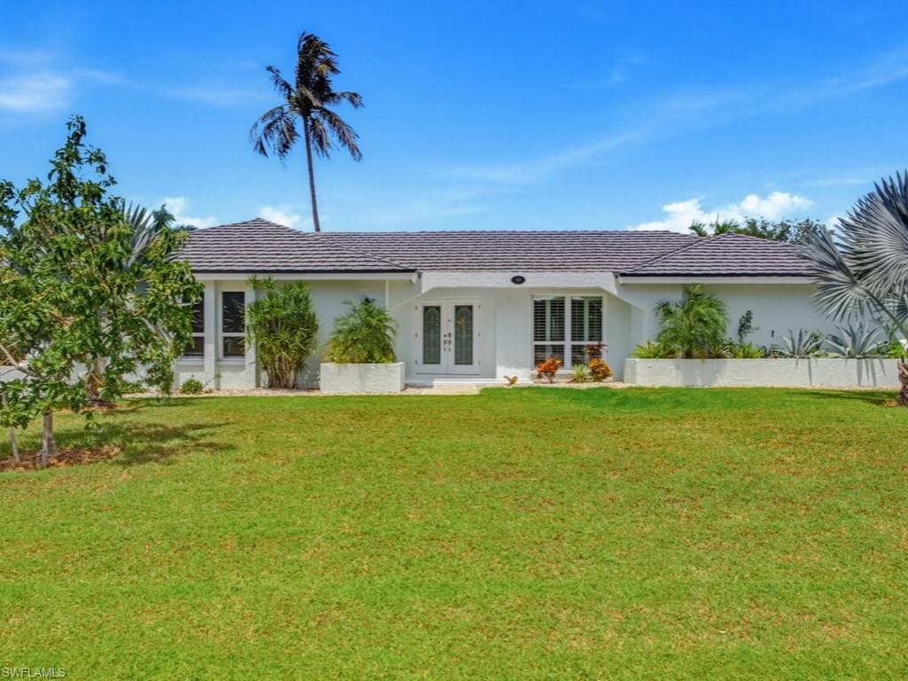 1610 Collingswood Ct, Marco Island