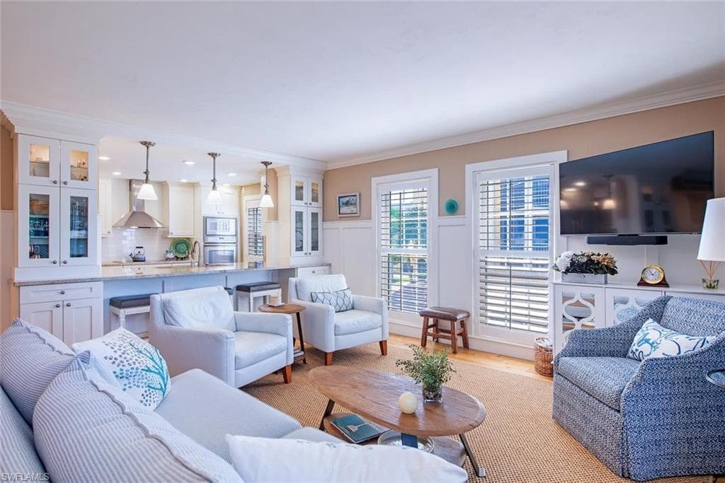 3483 Gulf Shore Blvd #104, Naples, photo 3