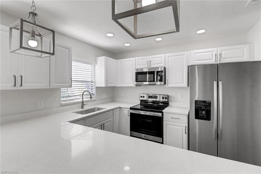 779 108th Ave, Naples, photo 3