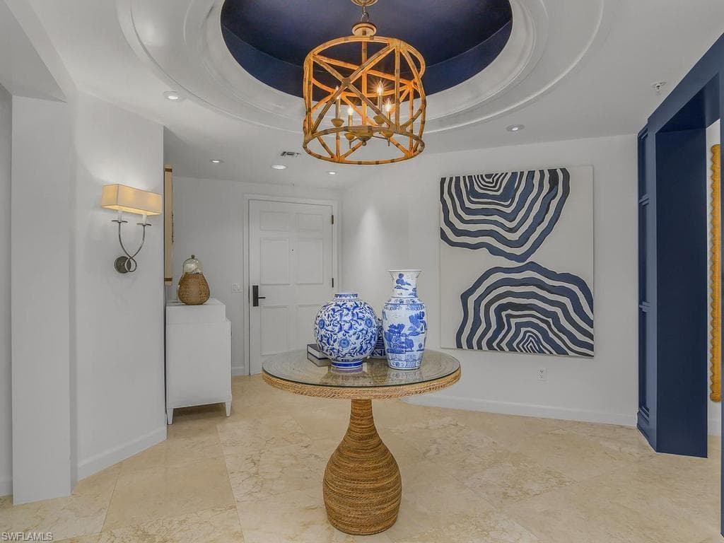 8473 Bay Colony Dr #304, Naples, photo 3
