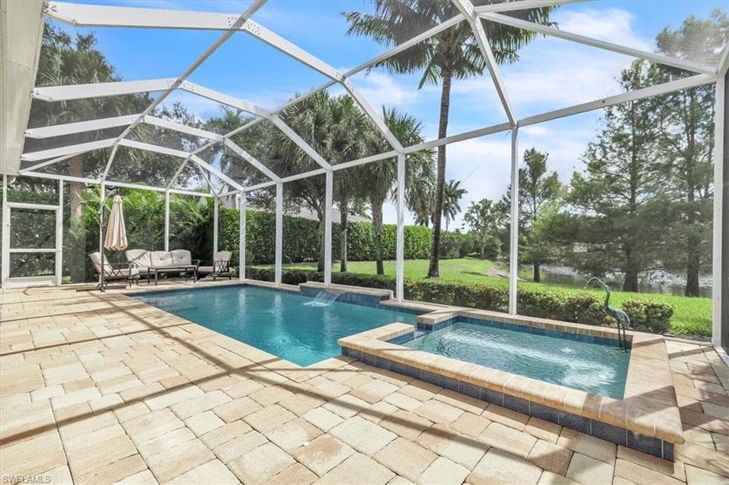 14024 Mirror Dr, Naples, photo 3
