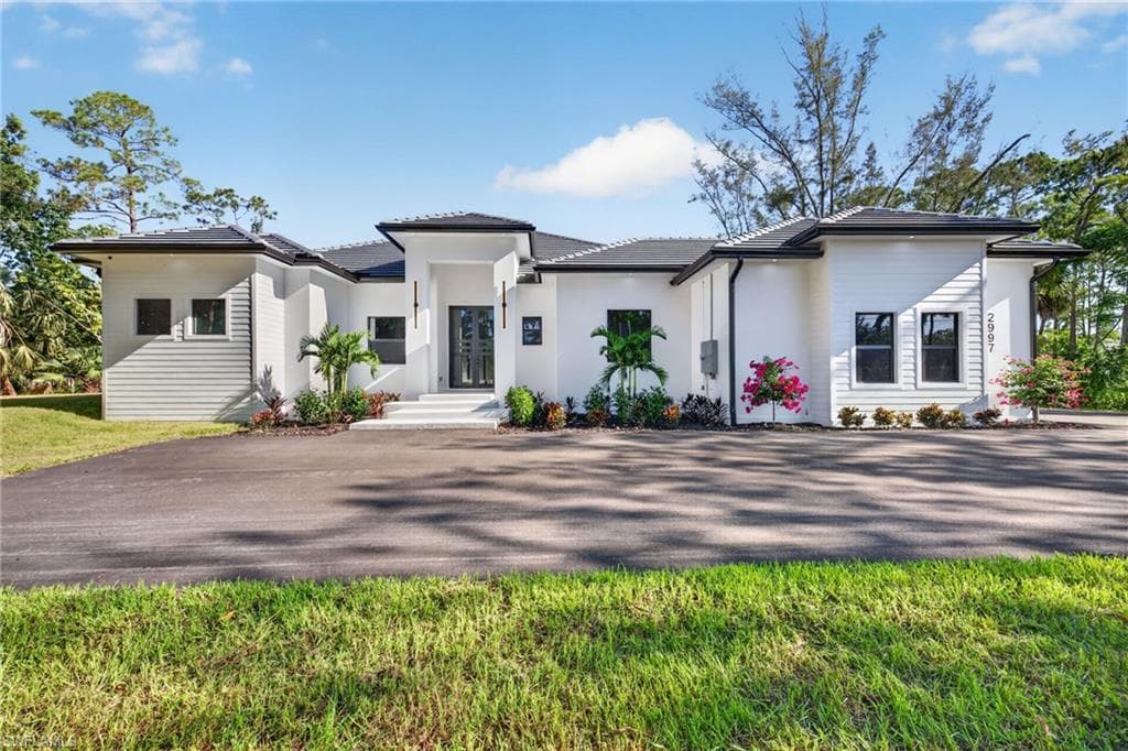 2997 64th St, Naples