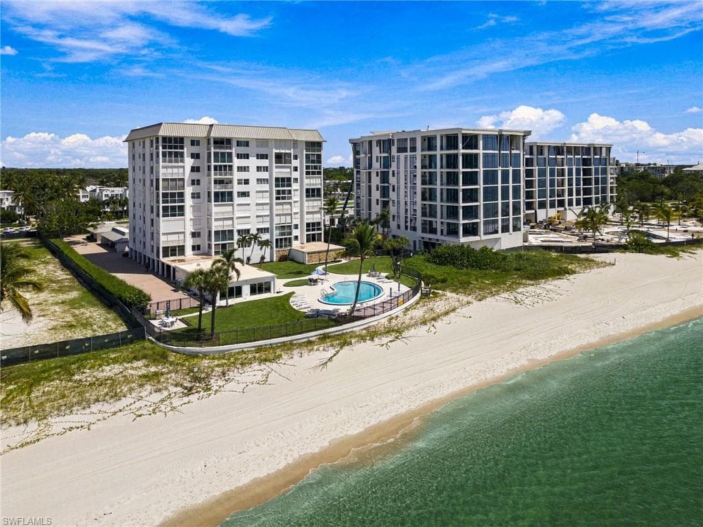 1717 Gulf Shore Blvd #103, Naples, photo 2