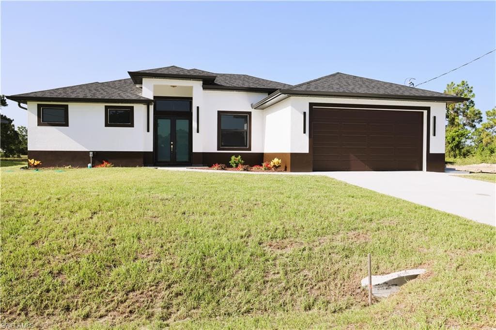 1216 Delores St, Lehigh Acres