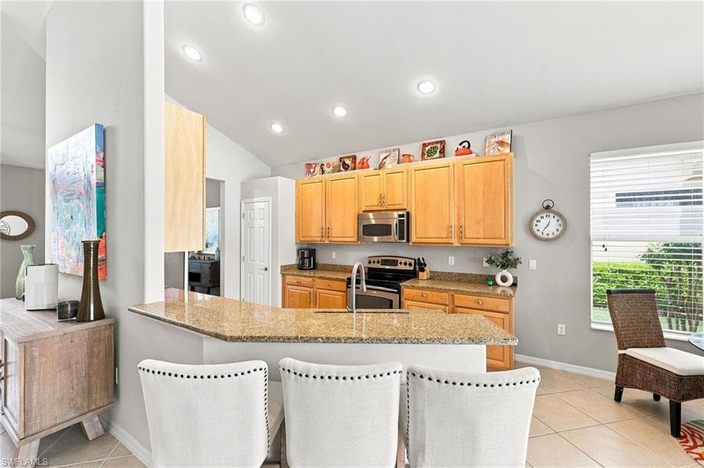 11740 Carradale Ct, Naples, photo 2