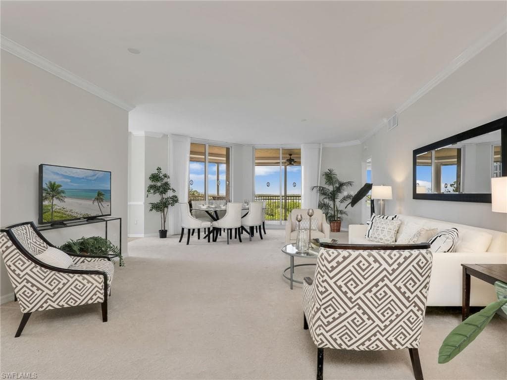 1001 Arbor Lake Dr #301, Naples, photo 2
