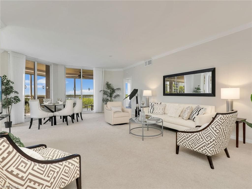 1001 Arbor Lake Dr #301, Naples, photo 3