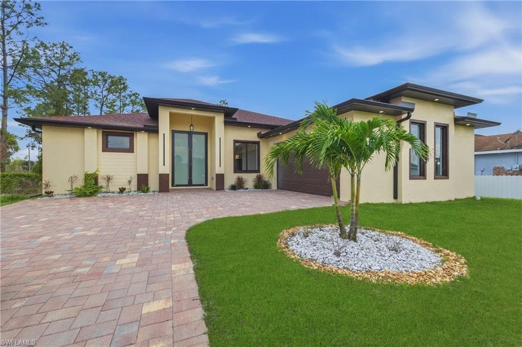 2809 7th St, Lehigh Acres, photo 3