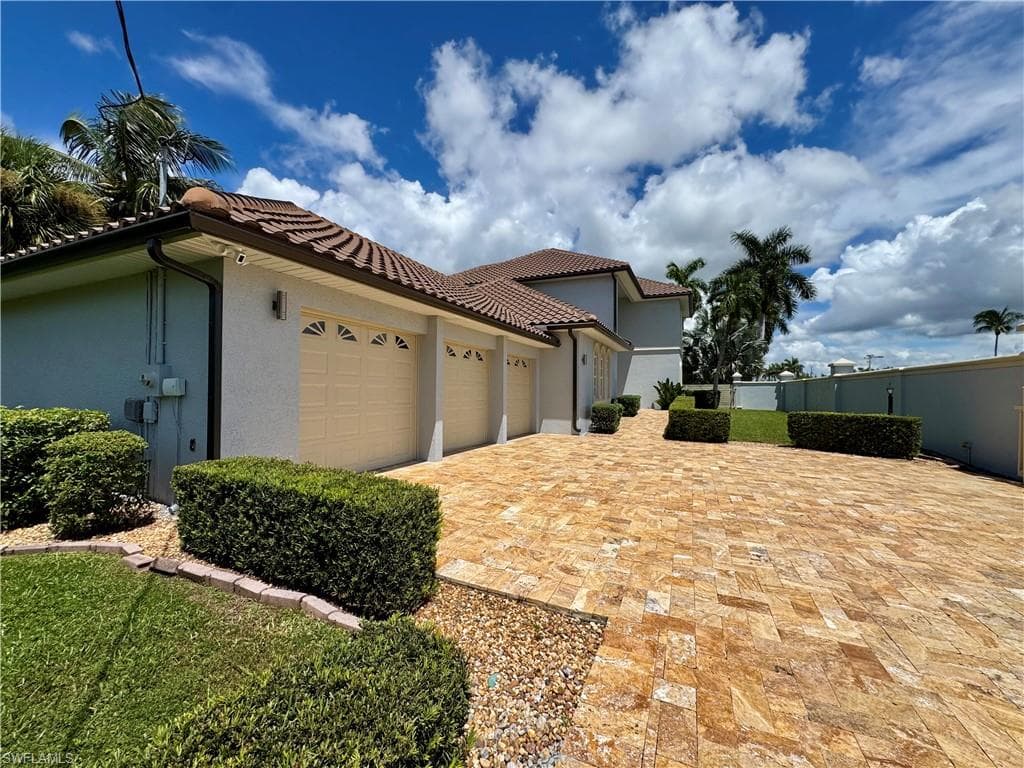 14370 Mcgregor Blvd, Fort Myers, photo 2