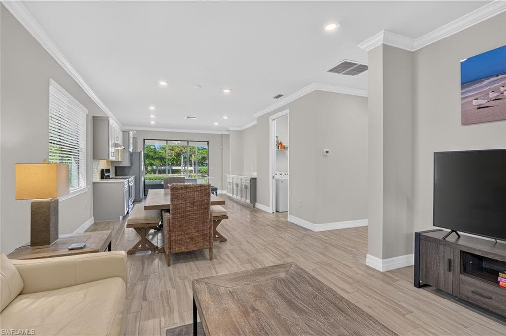 7237 Wilton Dr, Naples, photo 3