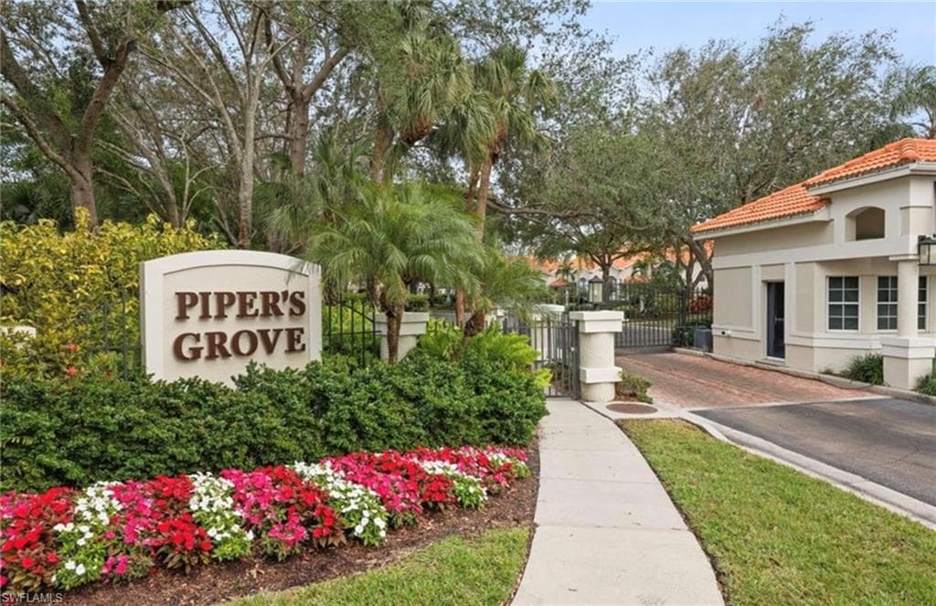 7502 Silver Trumpet Ln #103, Naples, photo 2