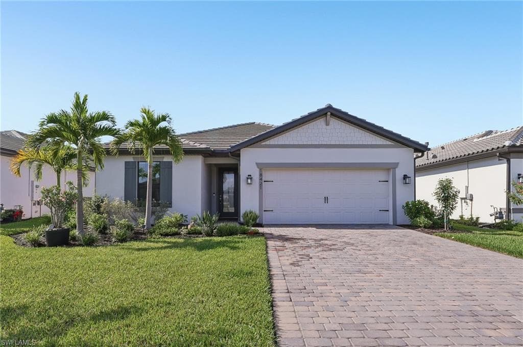 18421 Ridgeline Dr, Estero, photo 2