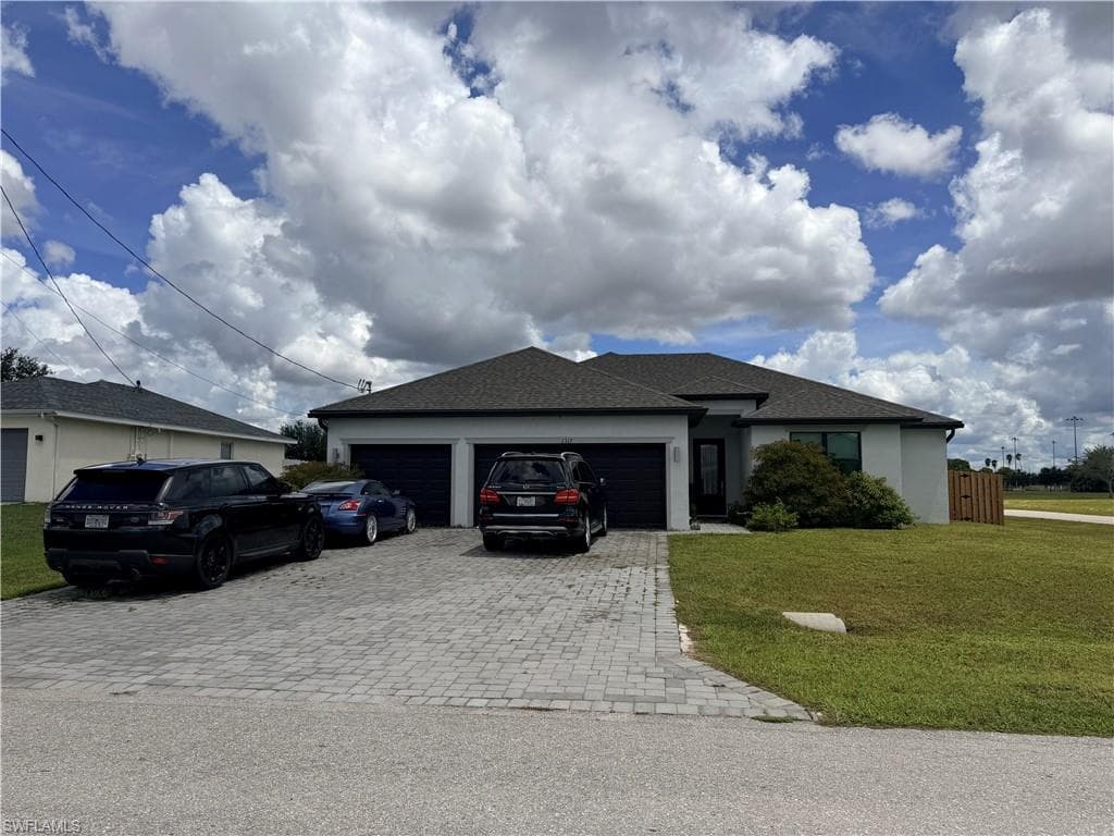 1317 8th Pl, Cape Coral, photo 2