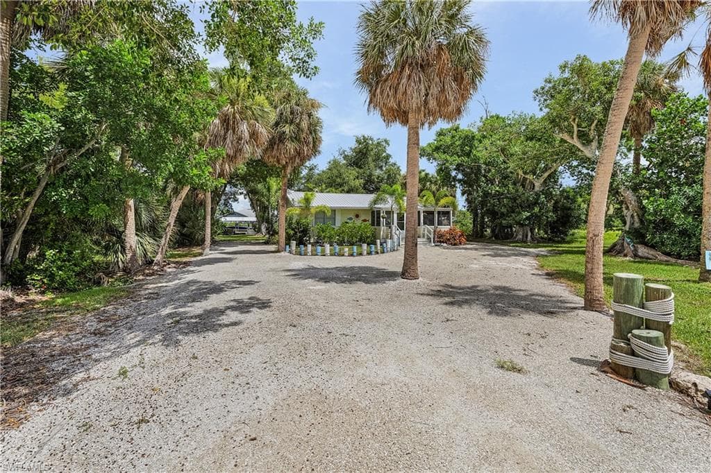 3300 6th Ave, St. James City