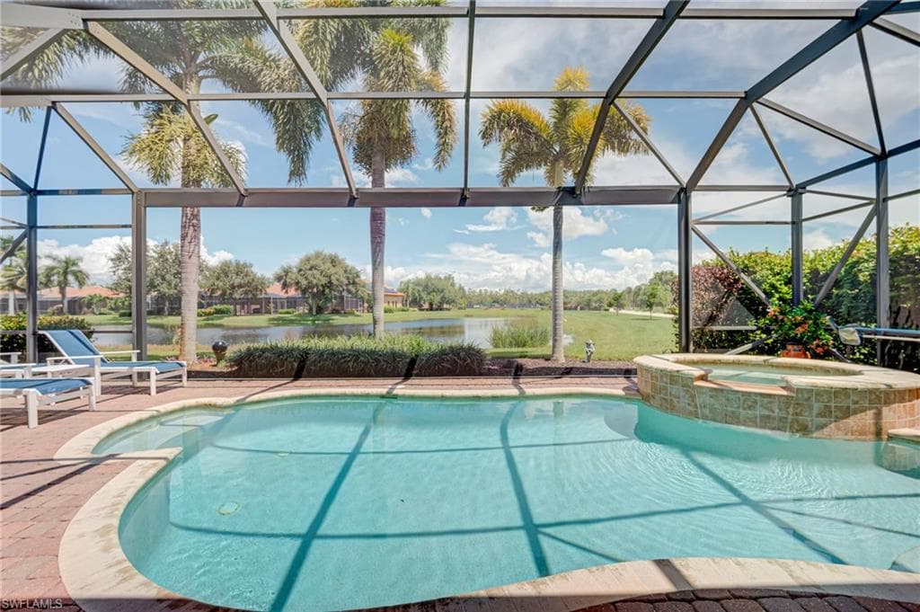 11752 Rosalinda Ct, Fort Myers, photo 2