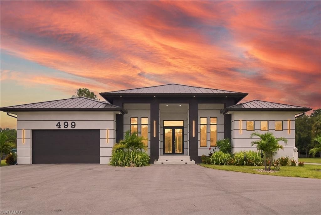 499 Golden Gate Blvd, Naples, photo 2
