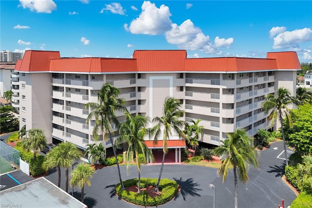 270 Collier Blvd #404, Marco Island, photo 2