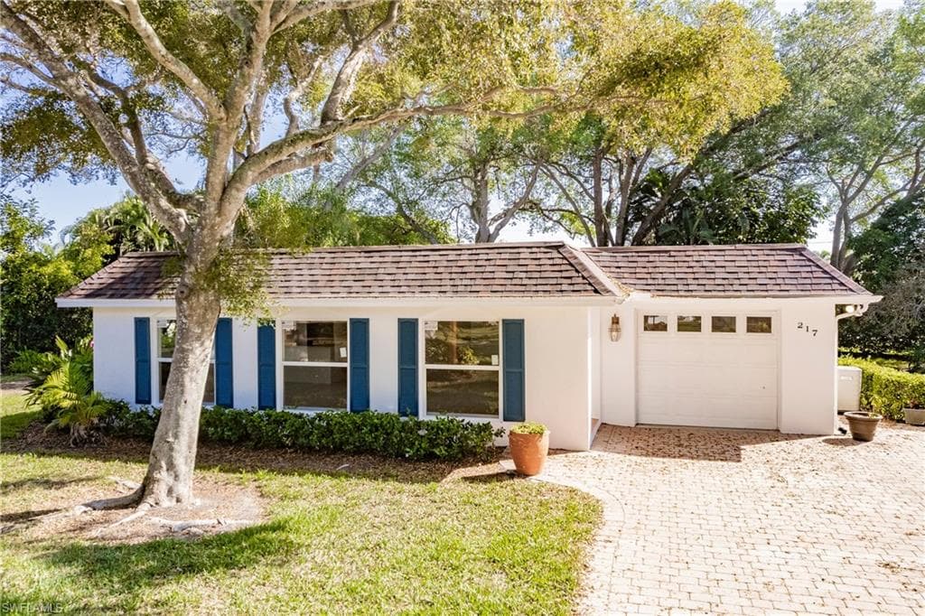 217 Yorkshire Ct #2, Naples, photo 3