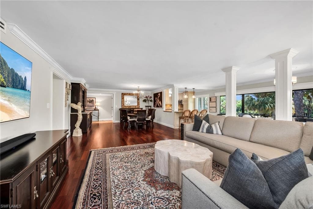 105 Clubhouse Ln #389, Naples, photo 2
