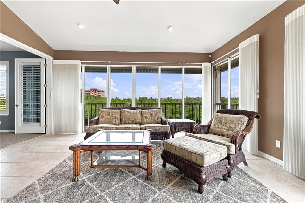 271 Lenell Rd #4, Fort Myers Beach, photo 2