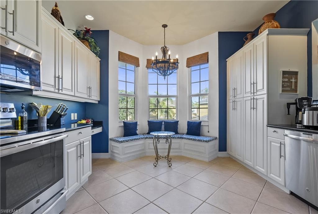5021 Maxwell Circle #201 Cir #3-201, Naples, photo 3