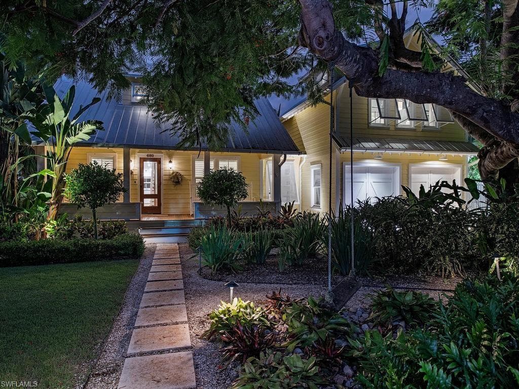 680 8th Ave, Naples, photo 3