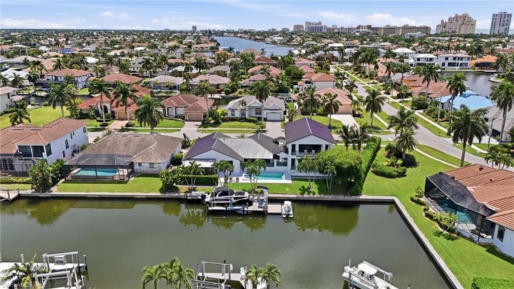 910 Beaver Ct, Marco Island, photo 2