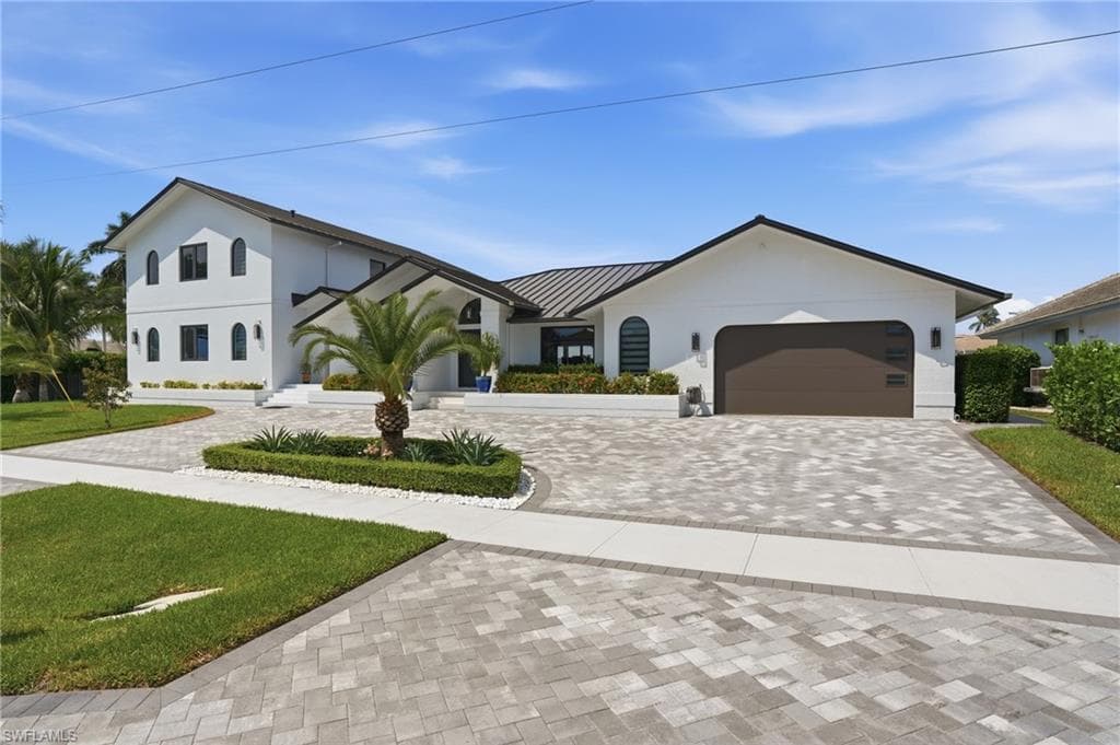 910 Beaver Ct, Marco Island, photo 3