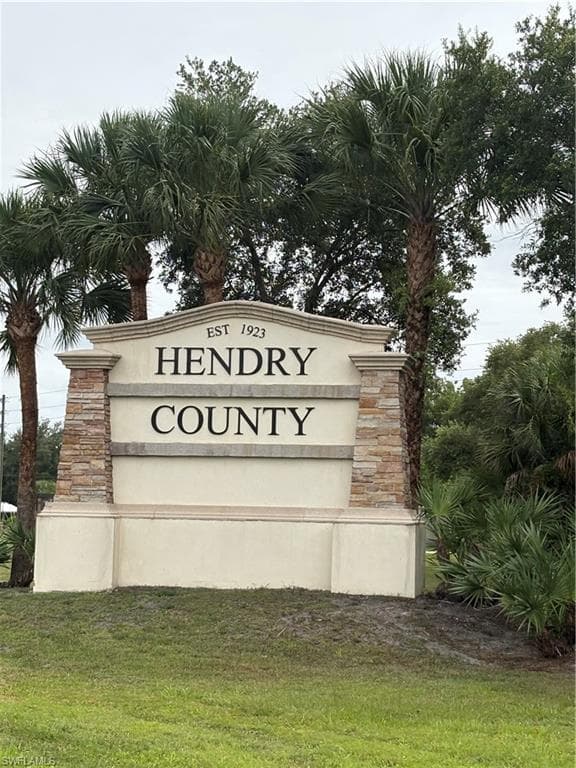 2484 Hendry Isles Blvd, Clewiston