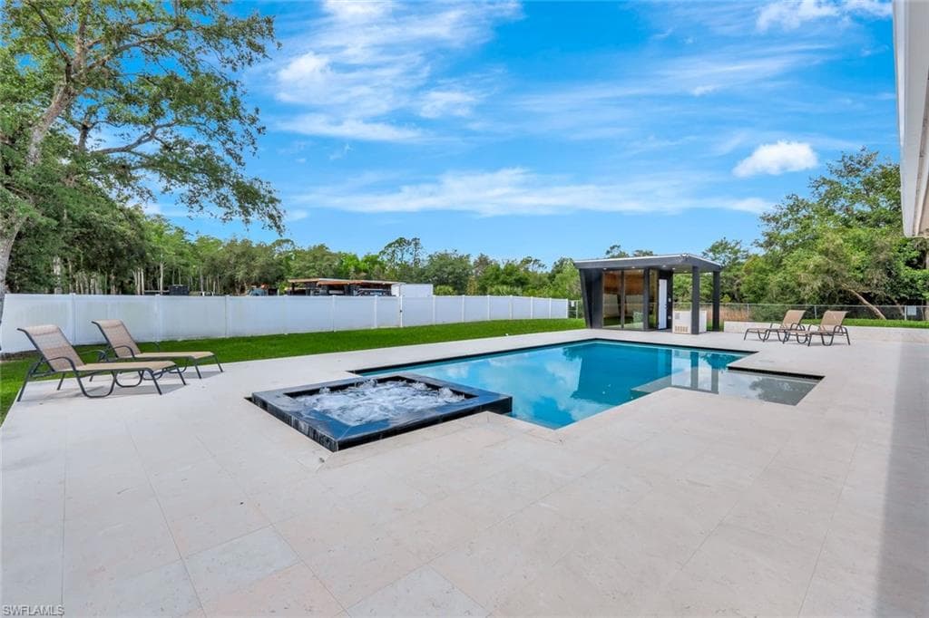 140 37th Ave, Naples, photo 2