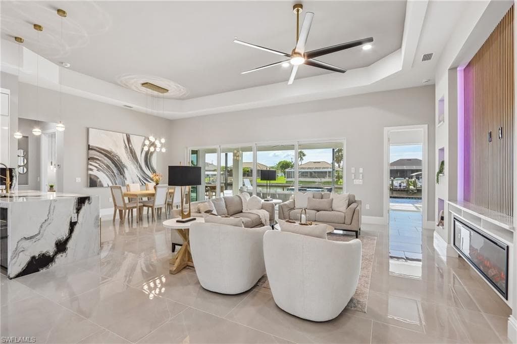 1304 40th Pl, Cape Coral, photo 3
