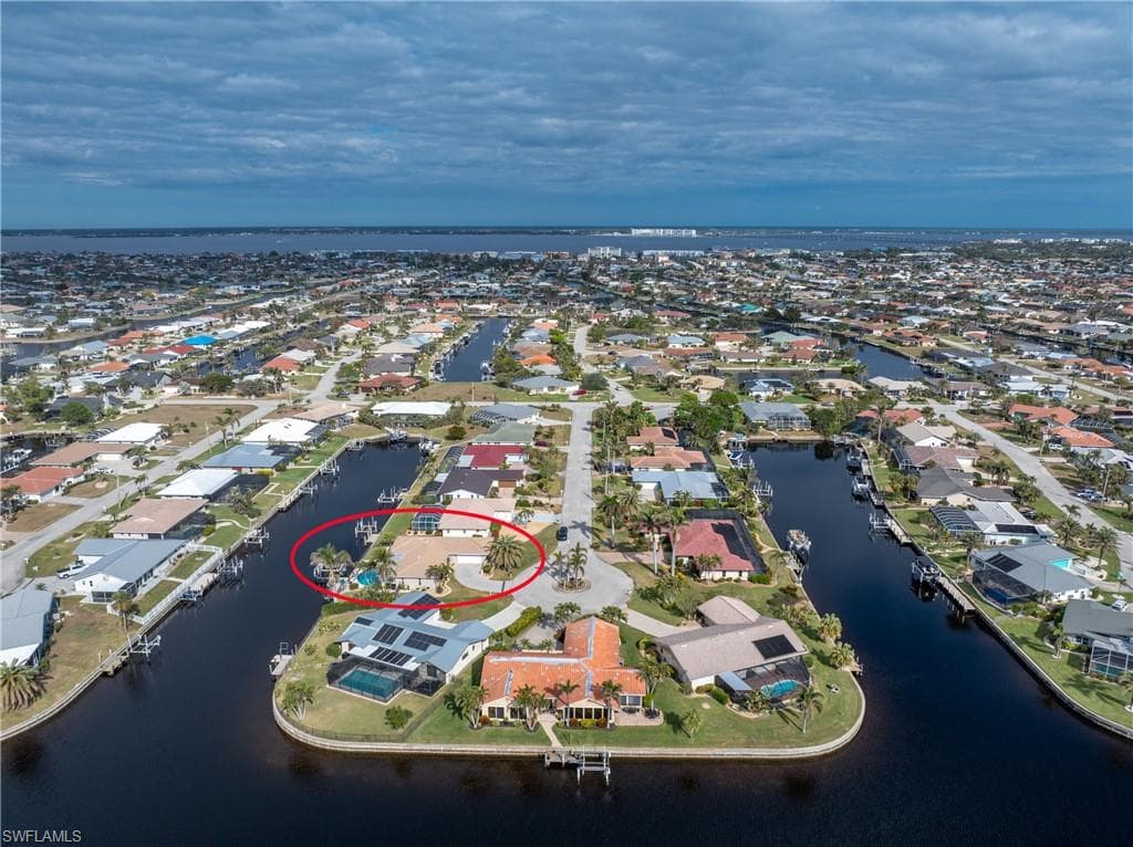 951 Lassino Ct, Punta Gorda, photo 2