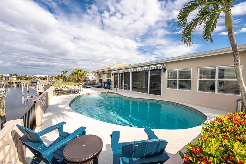 951 Lassino Ct, Punta Gorda, photo 3