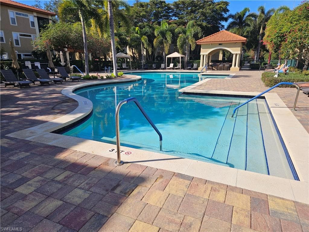 8930 Colonnades Ct #626, Bonita Springs, photo 2