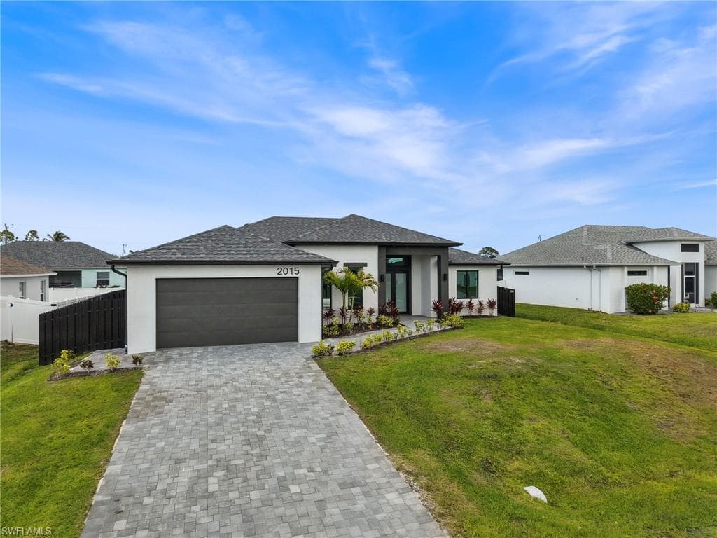 2015 21st St, Cape Coral, photo 2