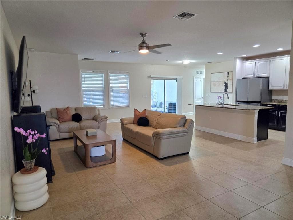 1104 24th Ave, Cape Coral, photo 2