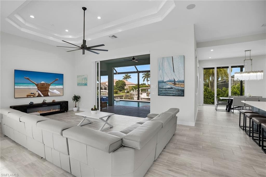 384 Heathwood Dr, Marco Island, photo 3