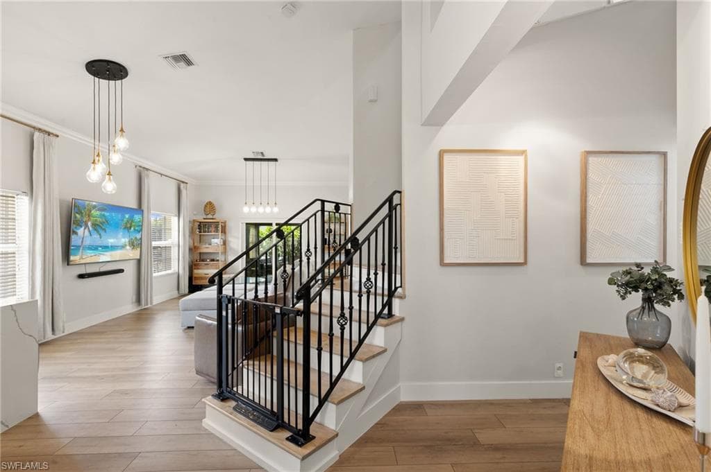 3745 Weymouth Cir, Naples, photo 3