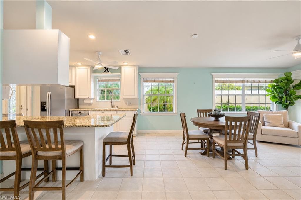 5434 Guadeloupe Way, Naples, photo 2