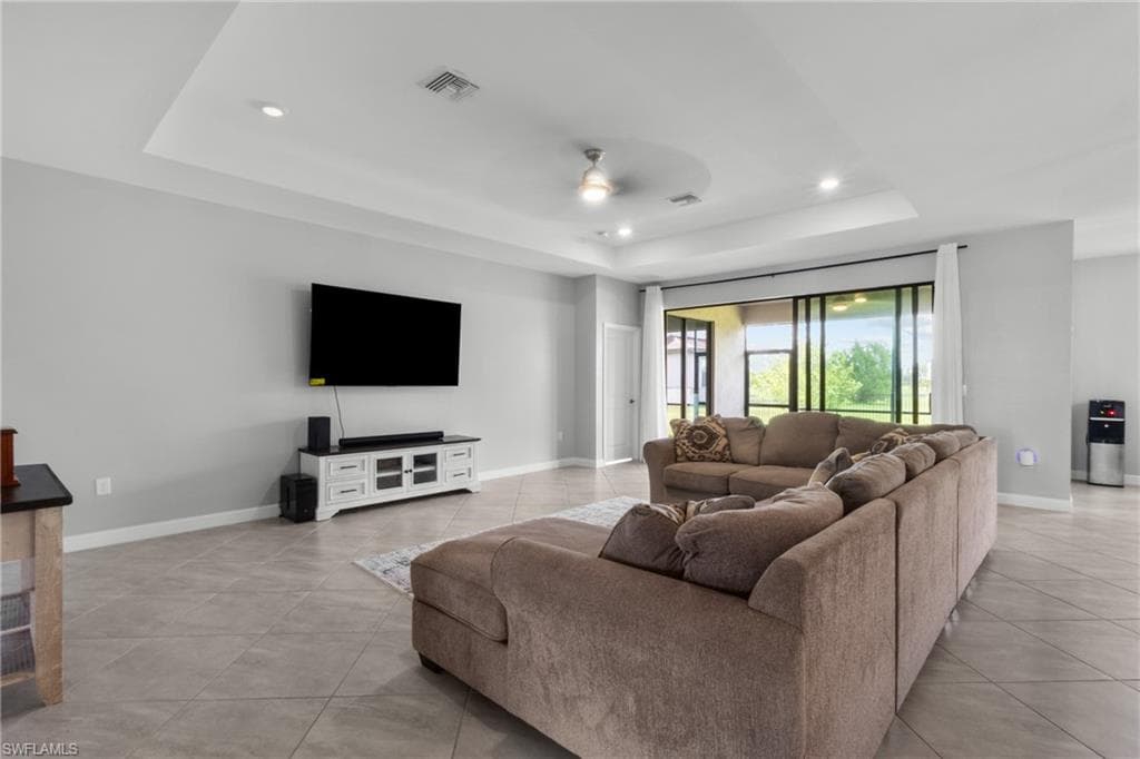 11387 Canopy Loop, Fort Myers, photo 3