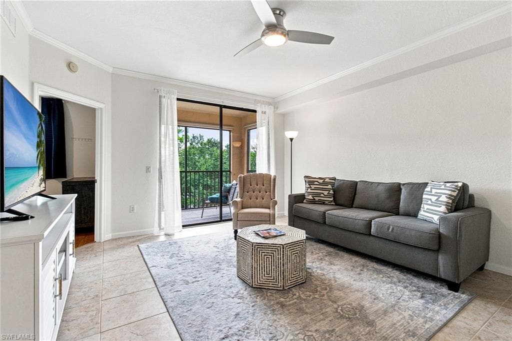 12990 Positano Cir #301, Naples, photo 2