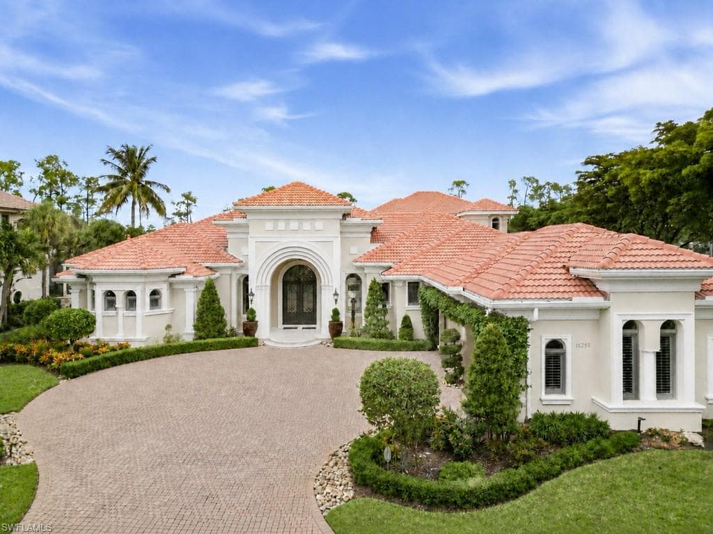 15835 Savona Way, Naples