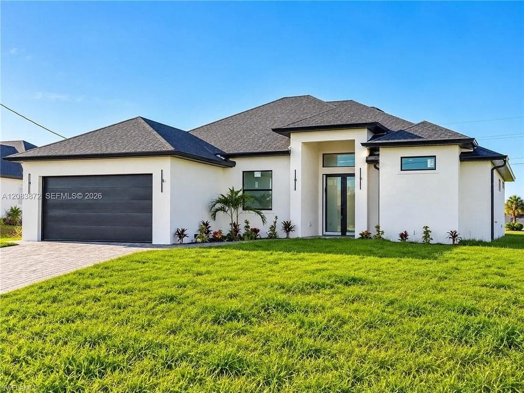3301 5th St, Cape Coral