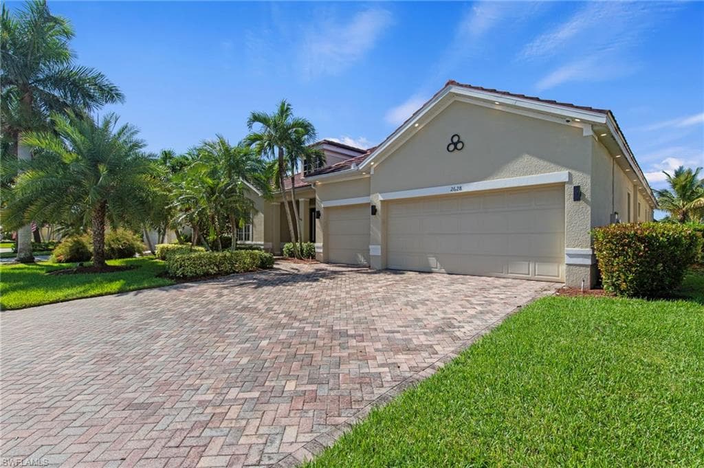 2628 Fairmont Cove Ct, Cape Coral, photo 2