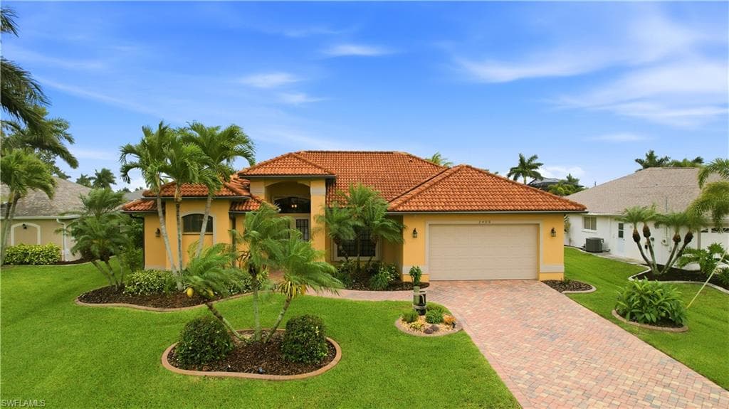 2400 39th Ter, Cape Coral